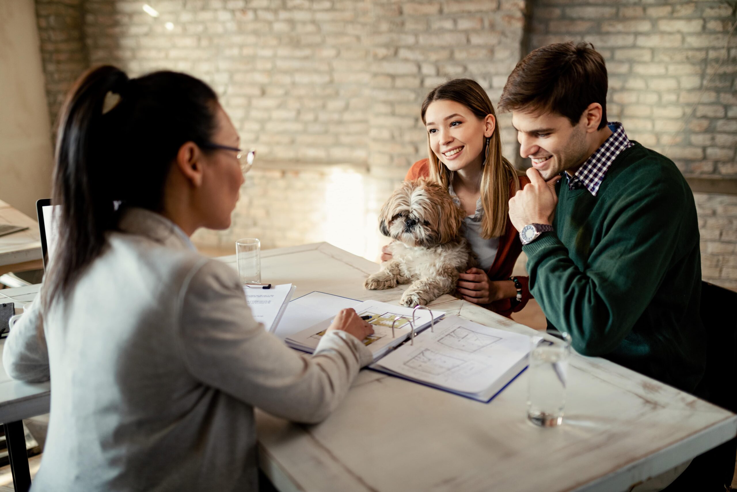 The Benefits of Working with a Licensed Mortgage Broker